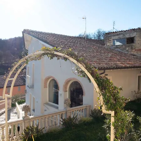 Ai Leoni Ruggenti - Giardino Segreto Con Vista Sul Monferrato 公寓