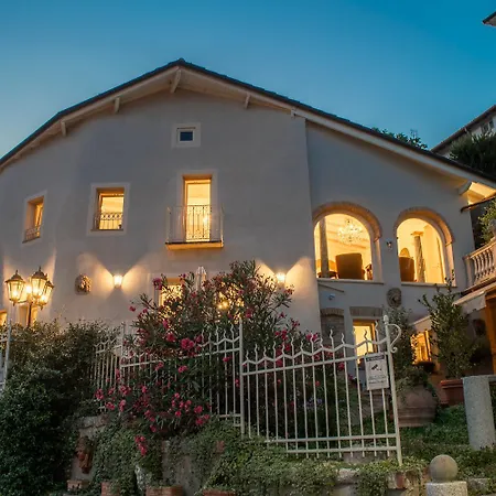 Ai Leoni Ruggenti - Giardino Segreto Con Vista Sul Monferrato Apartment