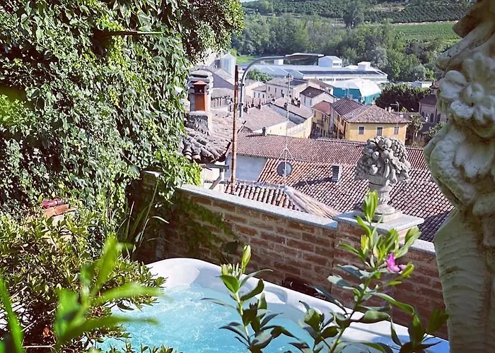 Daire Ai Leoni Ruggenti - Giardino Segreto Con Vista Sul Monferrato